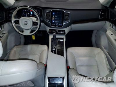 Zdjęcie 8 z 13 samochodu: 2019 VOLVO XC90 T6 MOMENTUM VIN:YV4A22PK4K1444946 - miniatura