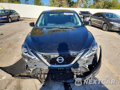 Piąte zdjęcie samochodu w środku: 2019 NISSAN SENTRA SR VIN:3N1AB7AP1KY339722 - miniatura