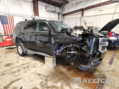 Czwarte zdjęcie samochodu z boku: 2015 CHEVROLET TAHOE K1500 LT VIN:1GNSKBKC8FR634920 - miniatura