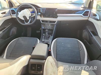 Zdjęcie 8 z 14 samochodu: 2026 VOLKSWAGEN TAOS SE VIN:3VVUC7B24TM047387 - miniatura
