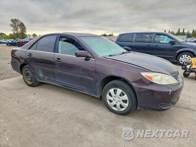 Czwarte zdjęcie samochodu z boku: 2003 TOYOTA CAMRY LE VIN:4T1BE32K83U718897 - miniatura