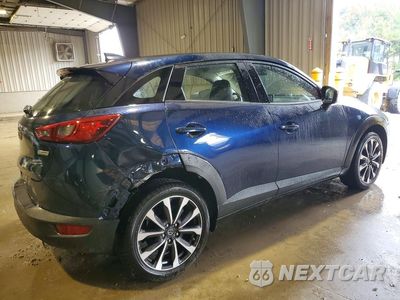 Trzecie zdjęcie samochodu z tyłu: 2019 MAZDA CX-3 TOURING VIN:JM1DKFC72K1419794 - miniatura