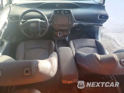 Zdjęcie 8 z 13 samochodu: 2022 TOYOTA PRIUS PRIME LE VIN:JTDKAMFP3N3199021 - miniatura