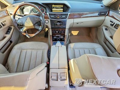 Zdjęcie 8 z 12 samochodu: 2011 MERCEDES-BENZ E 350 BLUETEC VIN:WDDHF2EB3BA377545 - miniatura