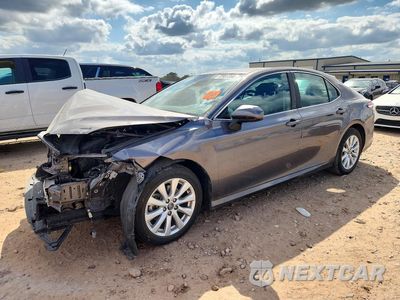 2019 TOYOTA CAMRY LE 4T1B11HK5KU728681 - główne zdjęcie licytacji z USA - miniatura