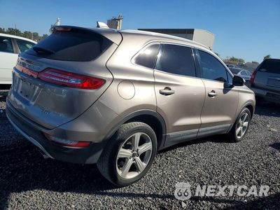 Trzecie zdjęcie samochodu z tyłu: 2018 LINCOLN MKC PREMIERE VIN:5LMCJ1C97JUL33129 - miniatura