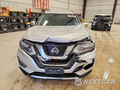 Piąte zdjęcie samochodu w środku: 2020 NISSAN ROGUE SV VIN:JN8AT2MT9LW017204 - miniatura