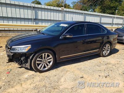 2017 VOLKSWAGEN PASSAT SEL PREMIUM 1VWCT7A36HC068073 - główne zdjęcie licytacji z USA - miniatura