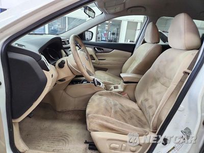 Zdjęcie 7 z 14 samochodu: 2015 NISSAN ROGUE SV VIN:5N1AT2MV8FC884804 - miniatura