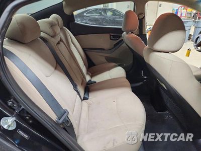 Zdjęcie 10 z 13 samochodu: 2015 HYUNDAI ELANTRA SE VIN:5NPDH4AE7FH650497 - miniatura