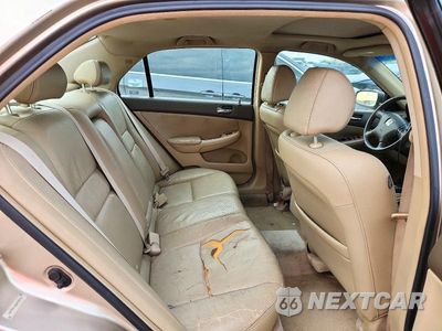 Zdjęcie 10 z 12 samochodu: 2004 HONDA ACCORD EX VIN:1HGCM66584A008226 - miniatura