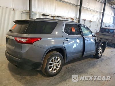 Trzecie zdjęcie samochodu z tyłu: 2021 CHEVROLET TRAVERSE LT VIN:1GNEVGKW5MJ175353 - miniatura