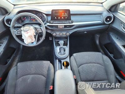 Zdjęcie 8 z 12 samochodu: 2021 KIA FORTE LXS VIN:3KPF24AD2ME308894 - miniatura