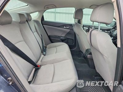 Zdjęcie 10 z 13 samochodu: 2021 HONDA CIVIC LX VIN:2HGFC2F61MH536967 - miniatura