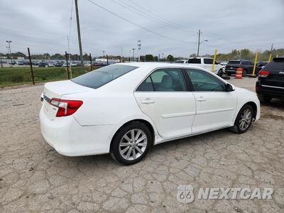 Trzecie zdjęcie samochodu z tyłu: 2014 TOYOTA CAMRY XLE VIN:4T4BF1FK3ER365134 - miniatura
