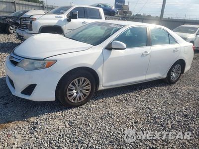 2013 TOYOTA CAMRY LE 4T4BF1FK7DR298102 - główne zdjęcie licytacji z USA - miniatura