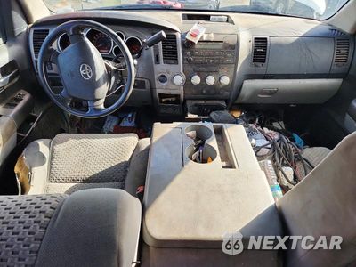 Zdjęcie 8 z 12 samochodu: 2011 TOYOTA TUNDRA DOUBLE CAB SR5 VIN:5TFUM5F14BX022614 - miniatura