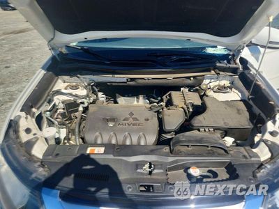 Zdjęcie 11 z 12 samochodu: 2017 MITSUBISHI OUTLANDER SE VIN:JA4AD3A3XHZ029784 - miniatura