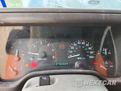 Zdjęcie 9 z 12 samochodu: 2000 JEEP WRANGLER / TJ SPORT VIN:1J4FA49S5YP745357 - miniatura