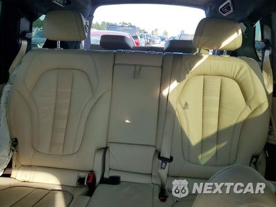 Zdjęcie 10 z 13 samochodu: 2019 BMW X7 XDRIVE40I VIN:5UXCW2C59KL087993 - miniatura