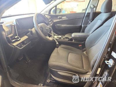 Zdjęcie 7 z 13 samochodu: 2023 KIA SPORTAGE LX VIN:KNDPUCAG7P7075215 - miniatura