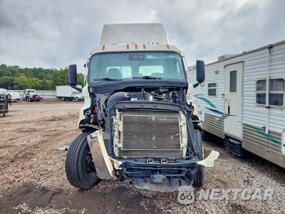 Piąte zdjęcie samochodu w środku: 2023 FREIGHTLINER CASCADIA 116 SEMI TRUCK VIN:3AKJHTDVXPDUA1243 - miniatura