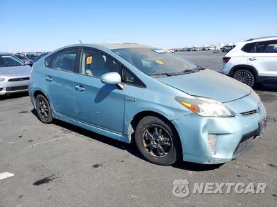 Czwarte zdjęcie samochodu z boku: 2013 TOYOTA PRIUS TWO VIN:JTDKN3DU8D1624511 - miniatura