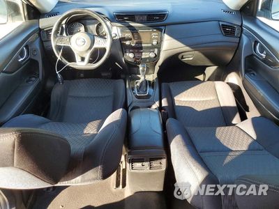 Zdjęcie 8 z 13 samochodu: 2017 NISSAN ROGUE SV VIN:JN8AT2MT1HW152247 - miniatura
