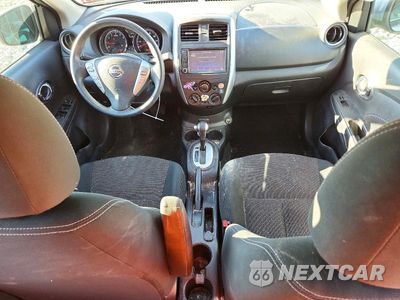Zdjęcie 8 z 13 samochodu: 2019 NISSAN VERSA SV VIN:3N1CN7AP5KL833045 - miniatura