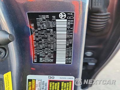 Zdjęcie 13 z 13 samochodu: 2016 TOYOTA COROLLA LE VIN:5YFBURHE9GP530534 - miniatura