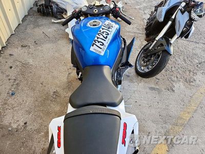 Zdjęcie 6 z 8 samochodu: 2014 SUZUKI GSX-R750 VIN:JS1GR7MA8E2100367 - miniatura