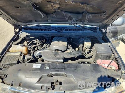 Zdjęcie 12 z 13 samochodu: 2003 CHEVROLET SUBURBAN C1500 VIN:1GNEC16T43J192615 - miniatura