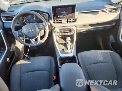 Zdjęcie 8 z 13 samochodu: 2025 TOYOTA RAV4 XLE VIN:2T3P1RFV0SW568508 - miniatura