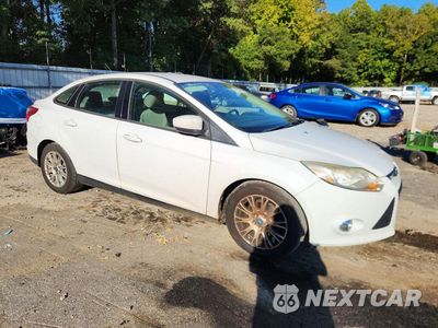 Czwarte zdjęcie samochodu z boku: 2012 FORD FOCUS SE VIN:1FAHP3F21CL201181 - miniatura