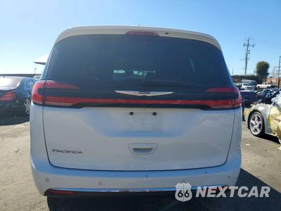 Zdjęcie 6 z 13 samochodu: 2022 CHRYSLER PACIFICA TOURING L VIN:2C4RC1BG0NR149942 - miniatura