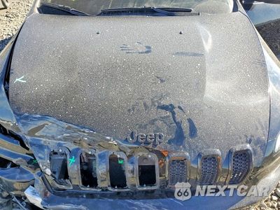 Zdjęcie 12 z 13 samochodu: 2018 JEEP CHEROKEE LATITUDE VIN:1C4PJLCB2JD565001 - miniatura