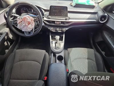 Zdjęcie 8 z 12 samochodu: 2024 KIA FORTE LX VIN:3KPF24AD5RE709590 - miniatura