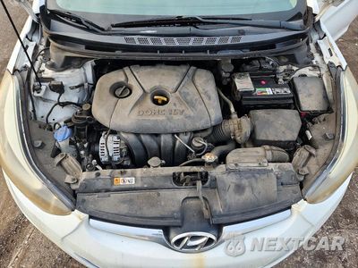 Zdjęcie 11 z 12 samochodu: 2015 HYUNDAI ELANTRA SE VIN:5NPDH4AE5FH633813 - miniatura