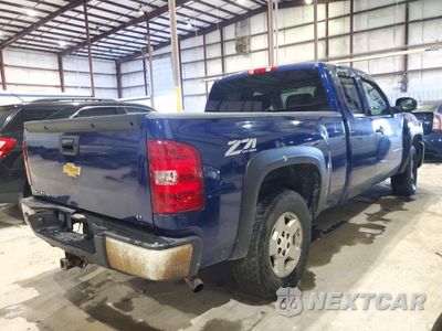 Trzecie zdjęcie samochodu z tyłu: 2013 CHEVROLET SILVERADO K1500 LT VIN:1GCRKSE73DZ387373 - miniatura