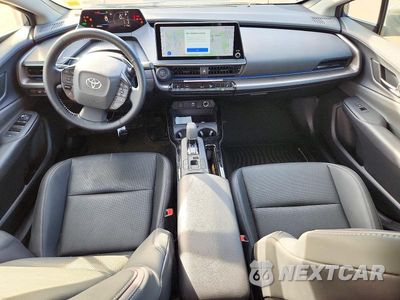 Zdjęcie 8 z 12 samochodu: 2026 TOYOTA PRIUS XLE VIN:JTDADABU9T3034861 - miniatura