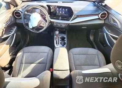 Zdjęcie 8 z 12 samochodu: 2024 CHEVROLET TRAX 1RS VIN:KL77LGE23RC111059 - miniatura