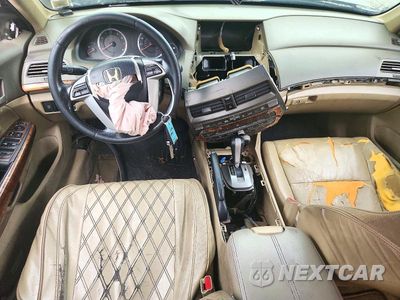 Zdjęcie 8 z 12 samochodu: 2008 HONDA ACCORD EXL VIN:1HGCP26898A070203 - miniatura