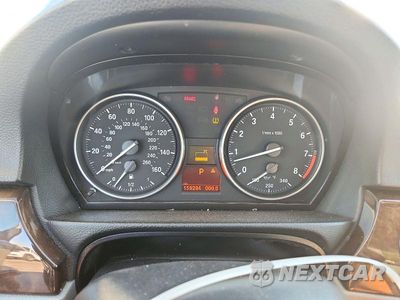 Zdjęcie 9 z 12 samochodu: 2010 BMW 335 I VIN:WBAPM7G51ANL88967 - miniatura