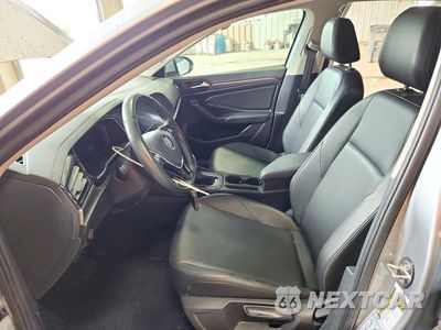 Zdjęcie 7 z 12 samochodu: 2019 VOLKSWAGEN JETTA SEL VIN:3VWE57BU0KM189293 - miniatura