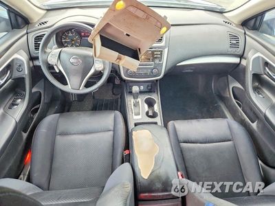 Zdjęcie 8 z 12 samochodu: 2016 NISSAN ALTIMA 2.5 SR VIN:1N4AL3AP8GC206979 - miniatura