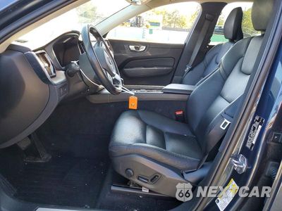 Zdjęcie 7 z 12 samochodu: 2021 VOLVO XC60 T6 MOMENTUM VIN:YV4A22RK1M1685184 - miniatura