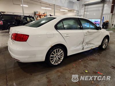 Trzecie zdjęcie samochodu z tyłu: 2011 VOLKSWAGEN JETTA SEL VIN:3VWLZ7AJ4BM354474 - miniatura