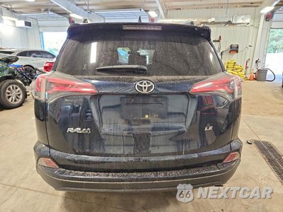 Zdjęcie 6 z 13 samochodu: 2018 TOYOTA RAV4 LE VIN:JTMZFREV6JJ734801 - miniatura