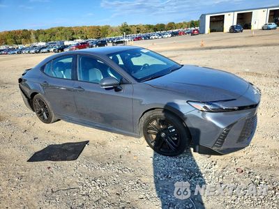 Czwarte zdjęcie samochodu z boku: 2025 TOYOTA CAMRY SE VIN:4T1DAACK8SU123845 - miniatura