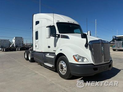 2016 KENWORTH CONSTRUCTION T680 1XKYD49X2GJ491954 - główne zdjęcie licytacji z USA - miniatura